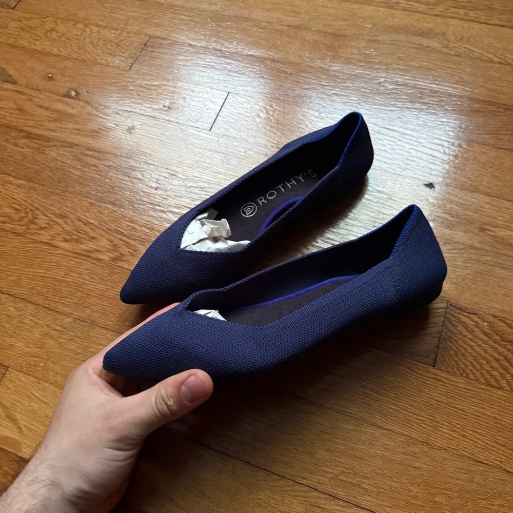 Womens Navy Rothy’s Flats